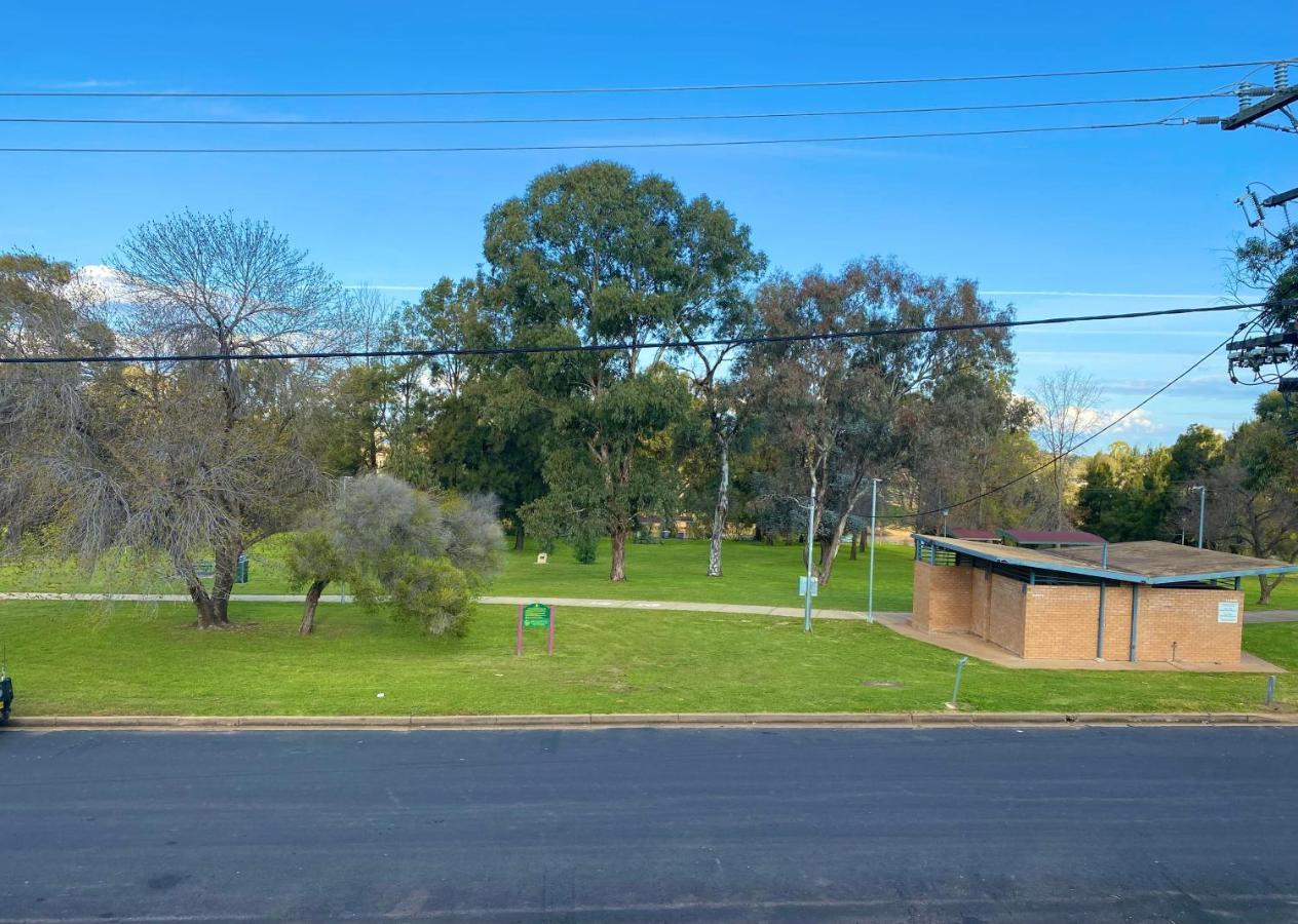 Tallarook Motor Inn Dubbo Luaran gambar