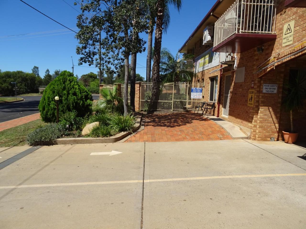Tallarook Motor Inn Dubbo Luaran gambar
